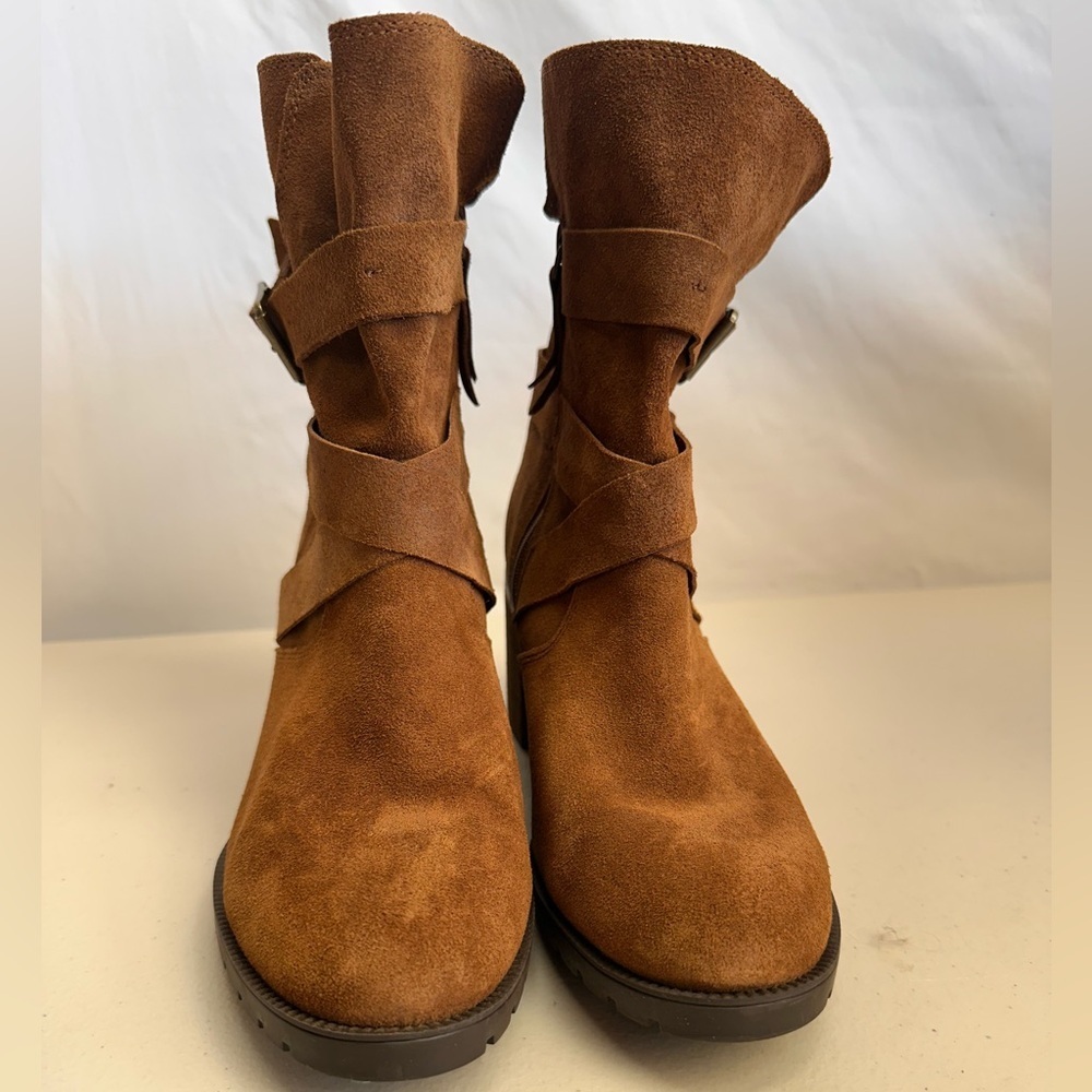 Clarks Brown Suede Leather Ankle Boots Block Heel Wrap Strap – Size 9.5M - Picture 6 of 8